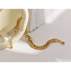 Exquisite Arany eye Bracelet